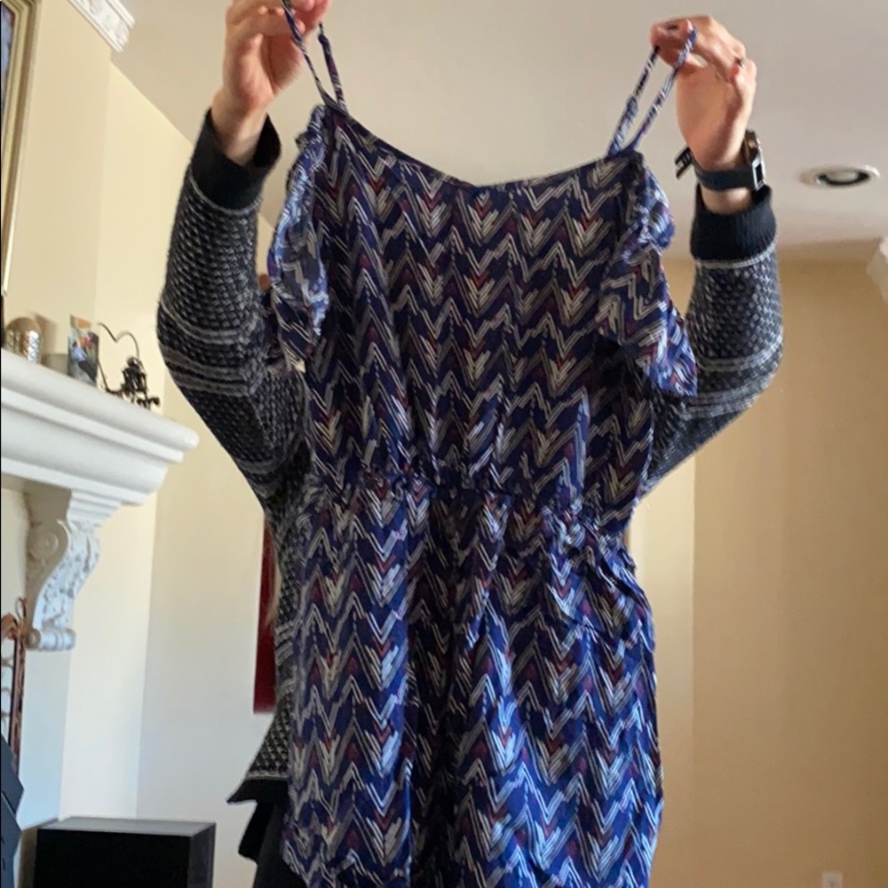 Divided women top